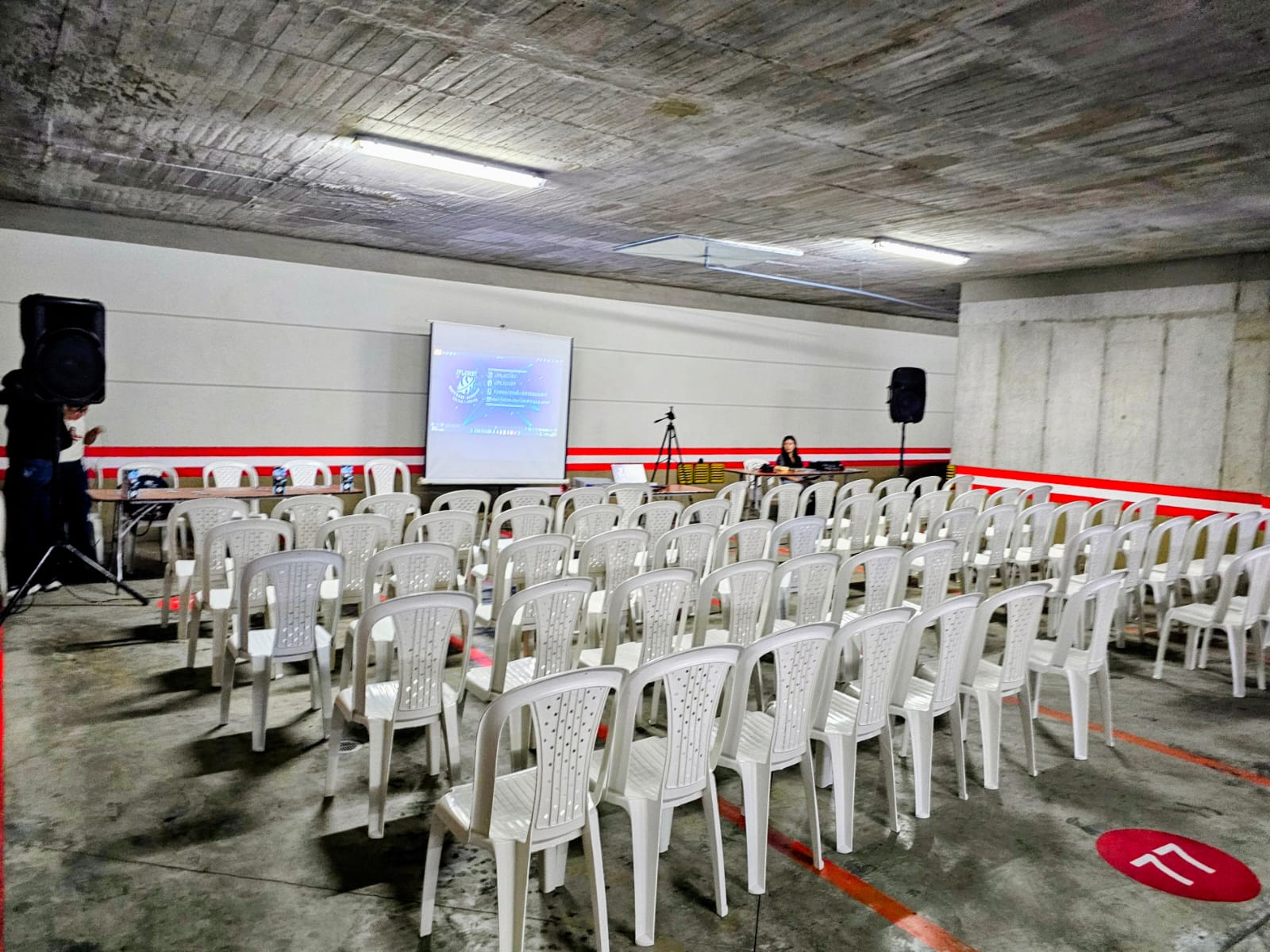 Sistema de parqueadero